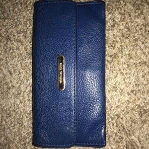 Michael Kors wallet